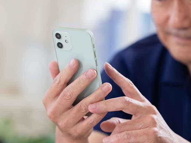 スマホが脳に与える影響は？