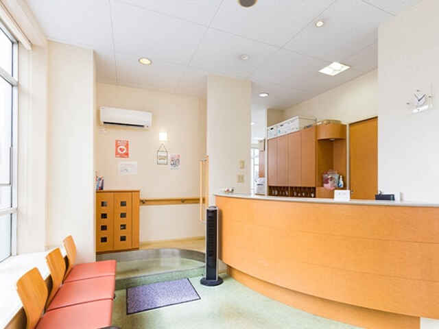 ポラール矯正歯科（エンドウ歯科医院併設）