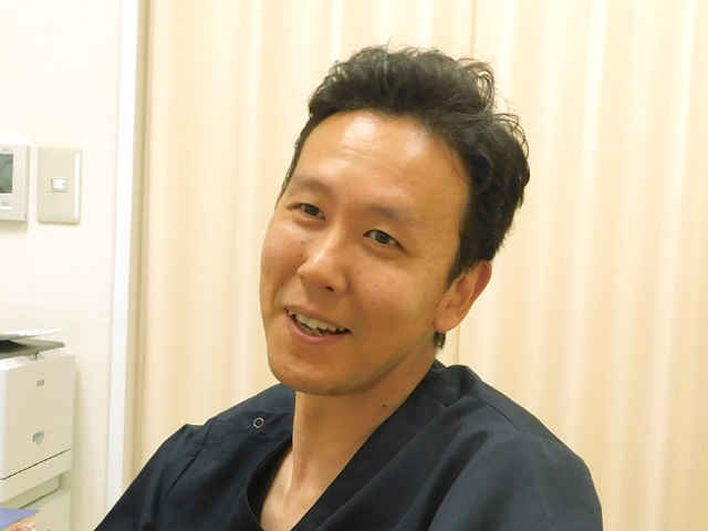 岸 智 院長