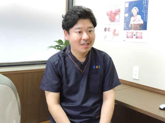 高野 拡哉 院長