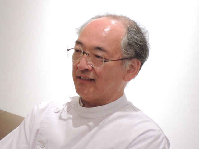 福本 学 院長