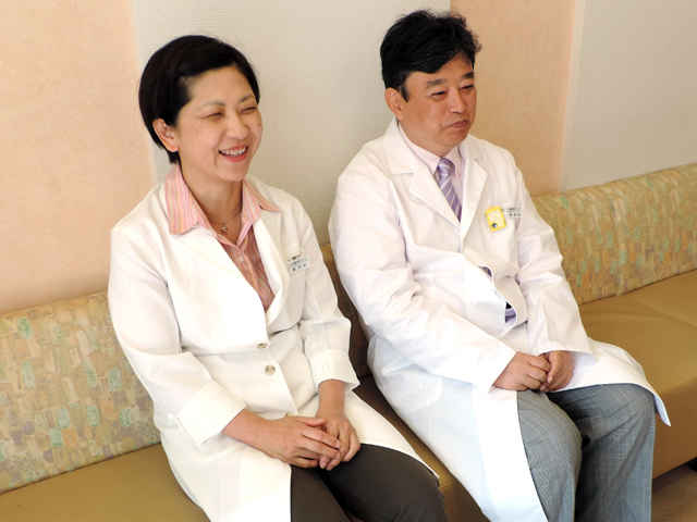 粕谷 奈都子 院長 ＆ 健司 副院長