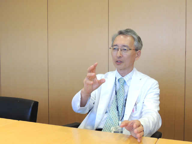 門倉 光隆院長