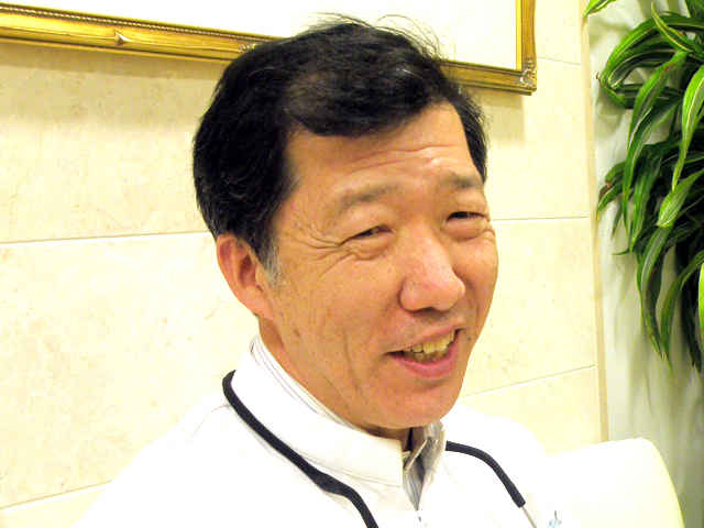 中村 輝夫 院長 ＆ 貴則 副院長