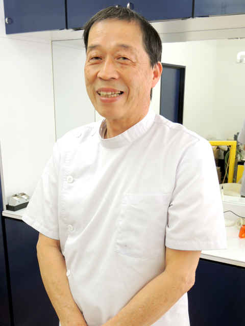 川本 泰正 院長