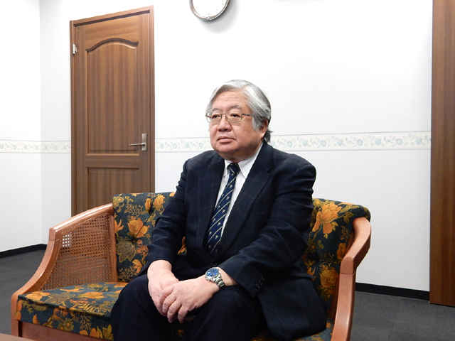 山田 和夫 院長