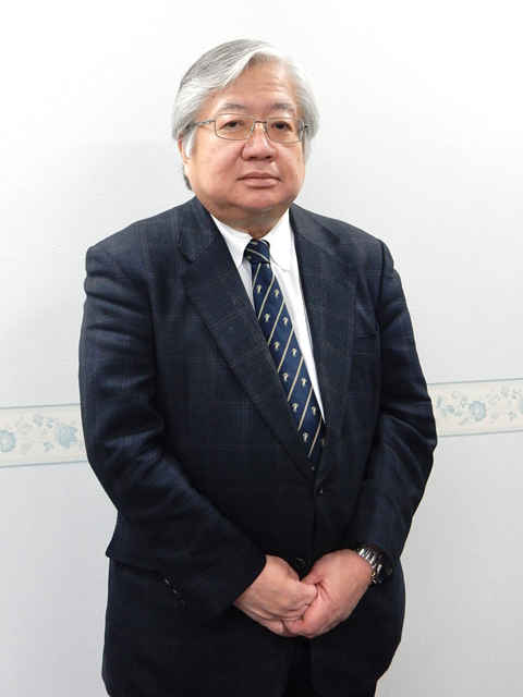 山田 和夫 院長