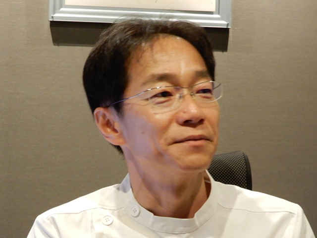 樋口 亮太郎 院長