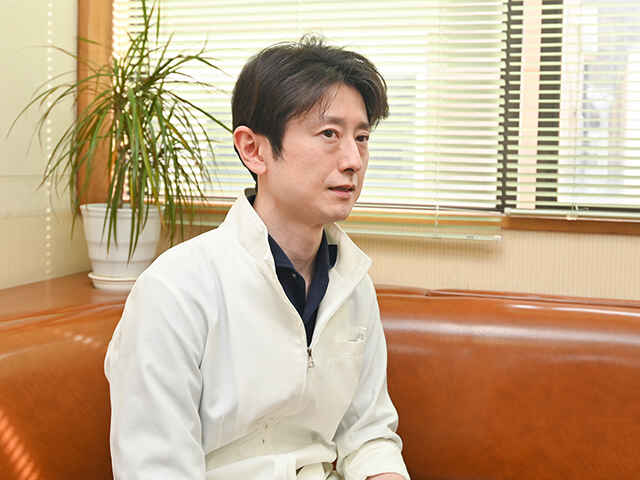 髙倉 康介 院長