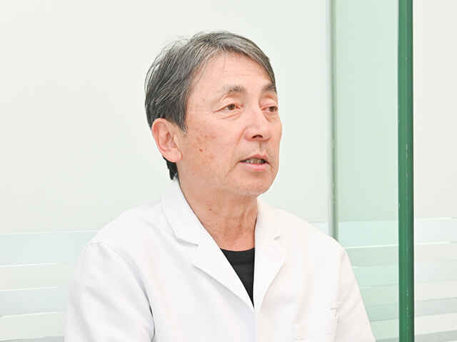 金子 泰雄 院長