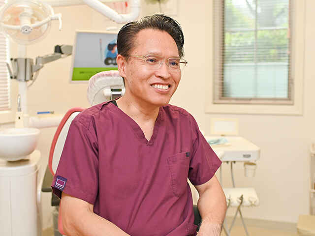 小室 栄治 院長