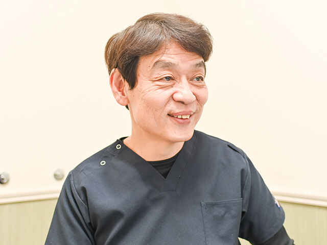 亀山 康彦 院長