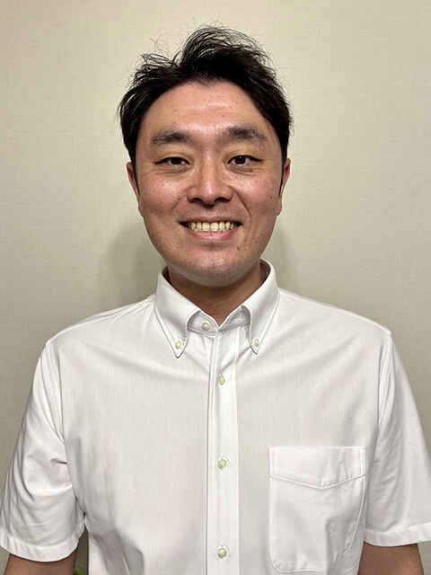 嶋﨑 孝輔 院長