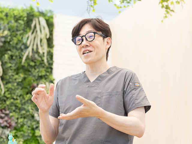 岩松 晃弘 院長