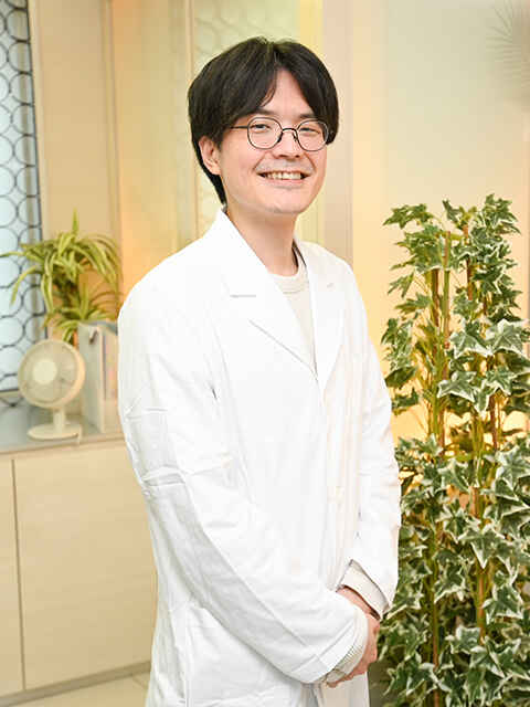 島野 桂周 院長