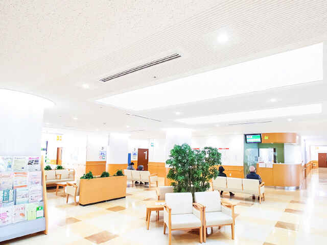 長濱 康弘 院長
