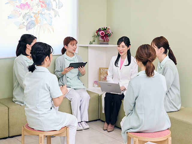 宇井 牧子 院長