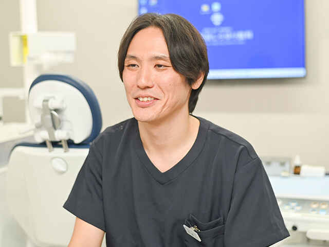 青山 卓弘 院長