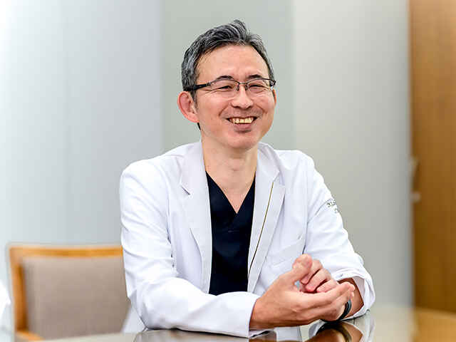 小川 千恵 院長 & 森戸 卓 副院長